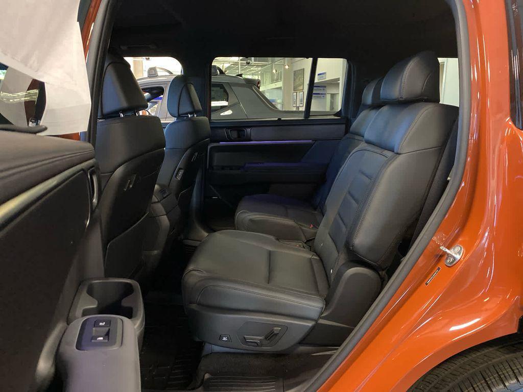 new 2025 Hyundai Santa Fe car, priced at $51,294