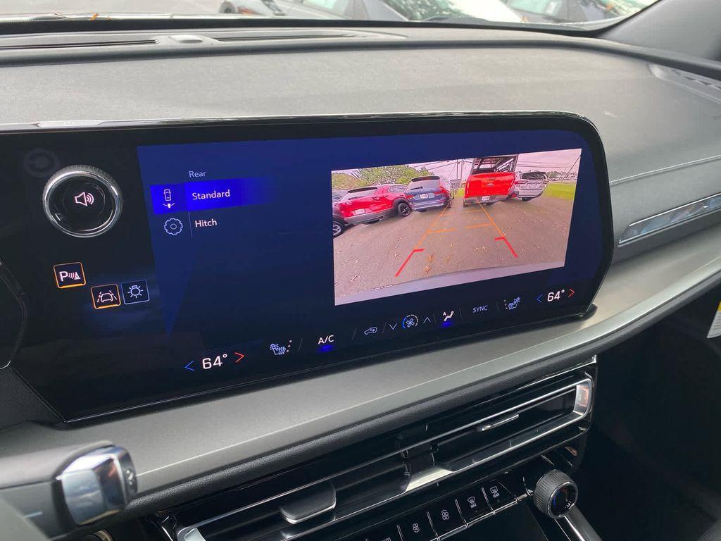 new 2025 Chevrolet Traverse car, priced at $47,695