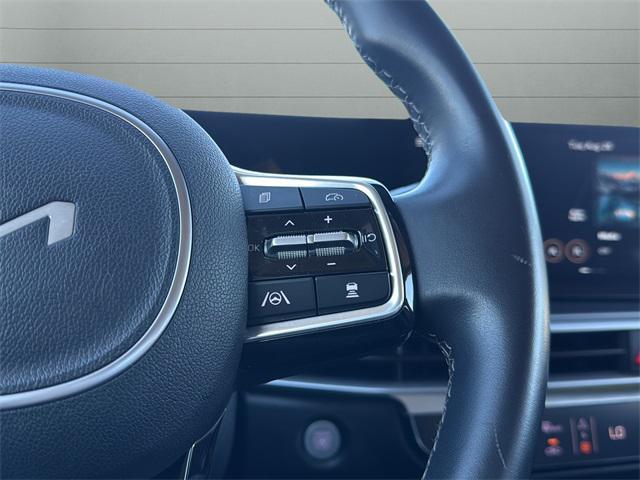 used 2024 Kia Sorento car, priced at $27,450