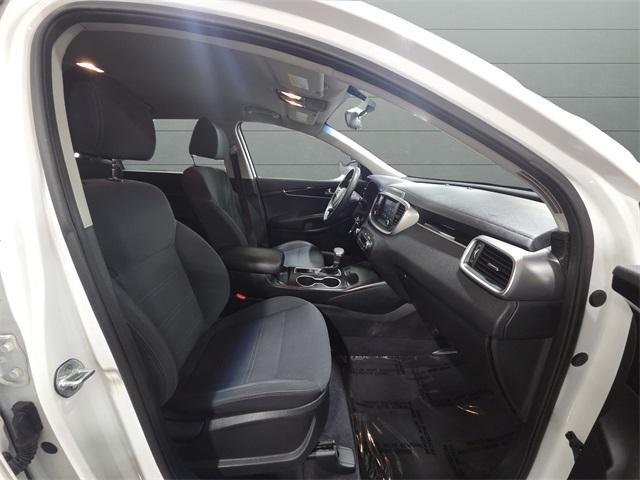 used 2019 Kia Sorento car, priced at $10,897