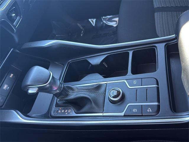 used 2023 Kia Sorento car, priced at $21,997