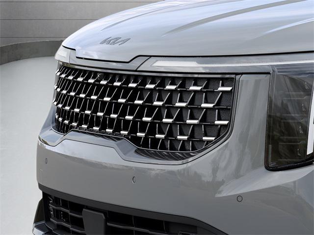 new 2025 Kia Carnival Hybrid car, priced at $51,033