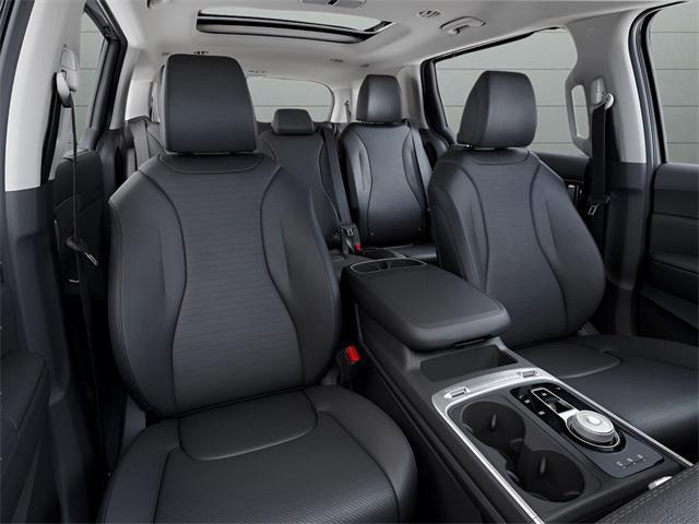 new 2025 Kia Carnival Hybrid car, priced at $51,033