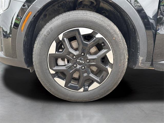 used 2024 Kia Sorento car, priced at $29,497