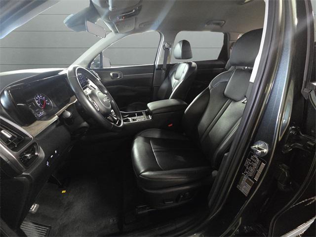 used 2023 Kia Sorento car, priced at $28,747