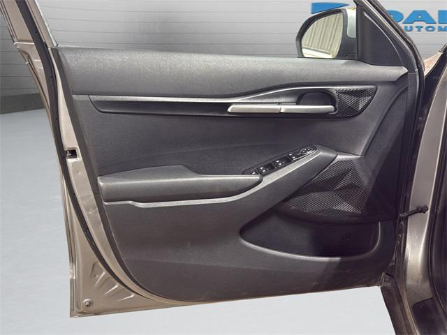 used 2022 Kia Seltos car, priced at $17,997