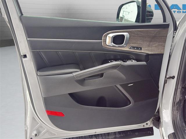used 2022 Kia Sorento car, priced at $30,747