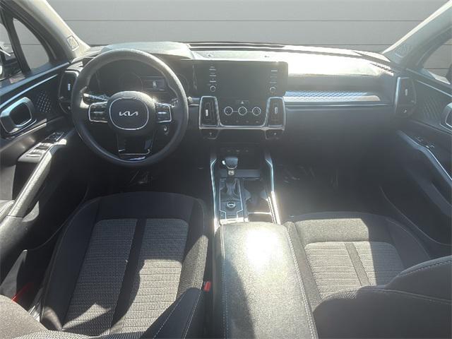 used 2023 Kia Sorento car, priced at $21,997