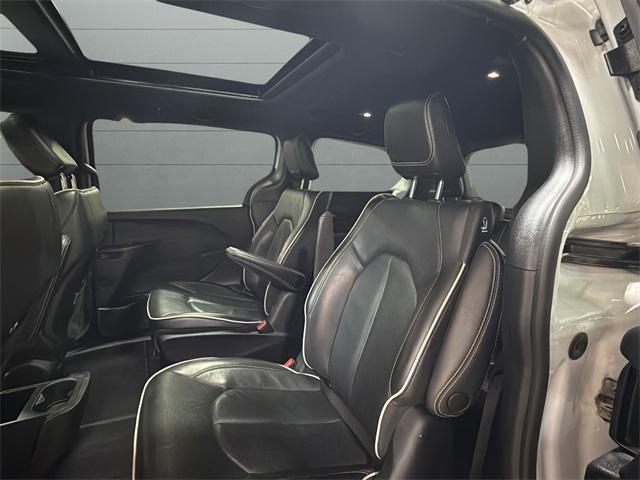 used 2023 Chrysler Pacifica Hybrid car, priced at $30,897