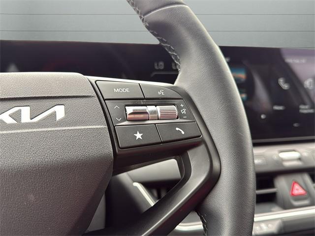 used 2025 Kia K4 car, priced at $21,895