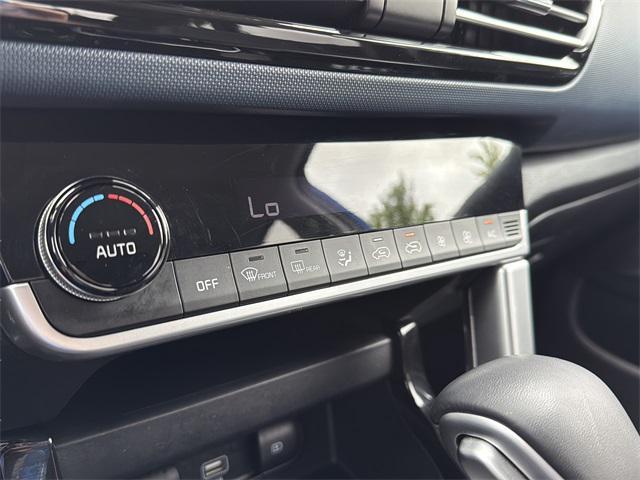 used 2023 Kia Seltos car, priced at $21,247