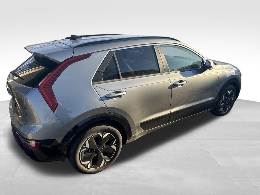 used 2023 Kia Niro EV car, priced at $29,998