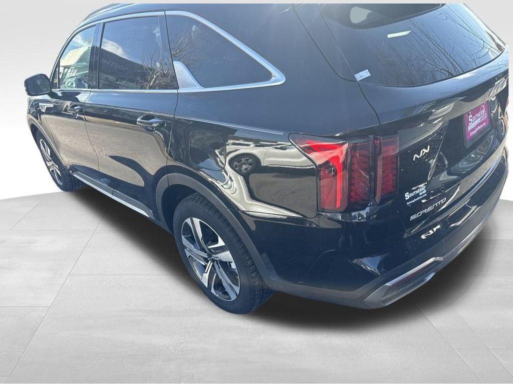 used 2023 Kia Sorento Hybrid car, priced at $32,995