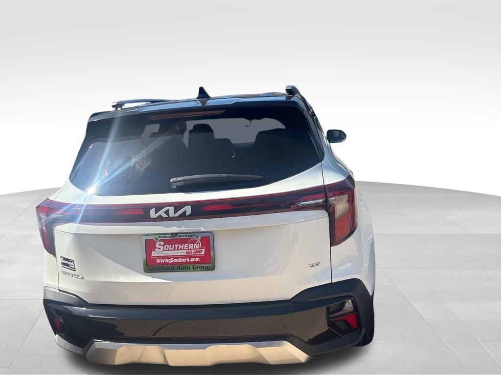 used 2024 Kia Seltos car, priced at $22,995