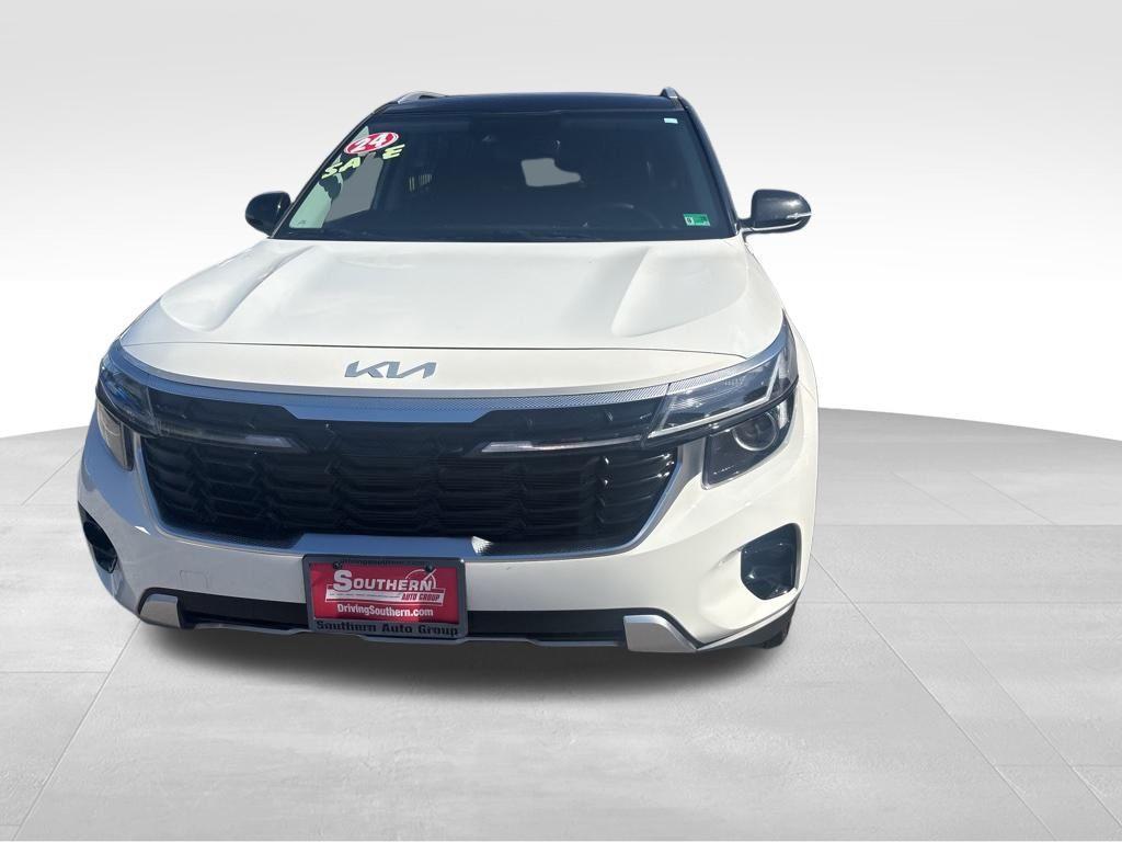 used 2024 Kia Seltos car, priced at $22,995