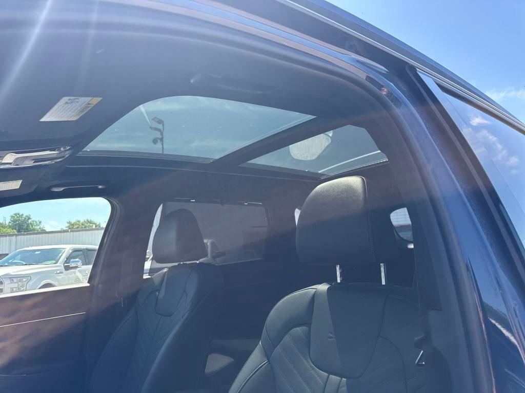 new 2024 Kia Sorento car, priced at $45,985