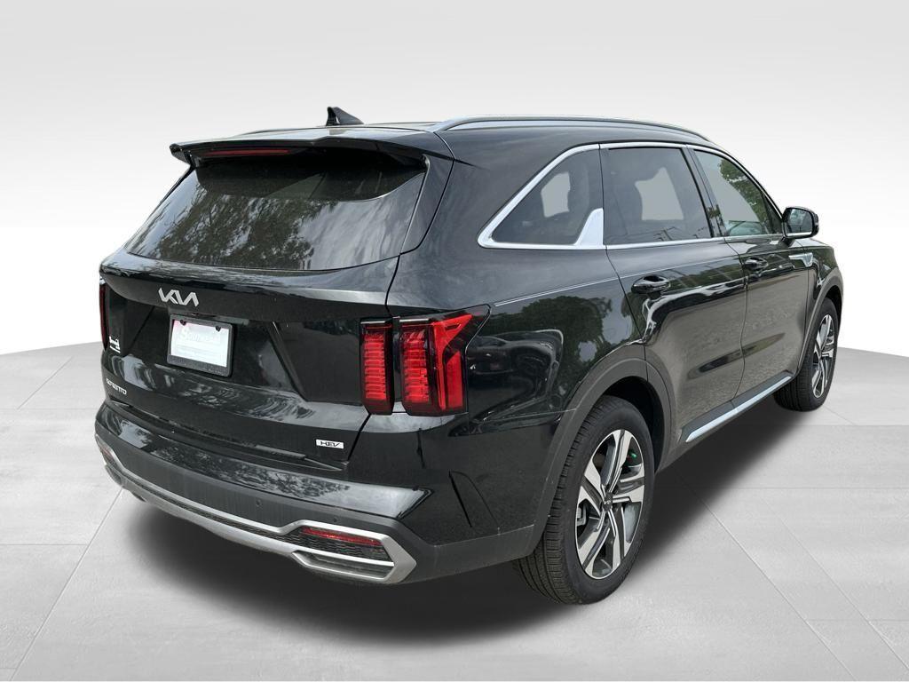 used 2023 Kia Sorento Hybrid car, priced at $34,459