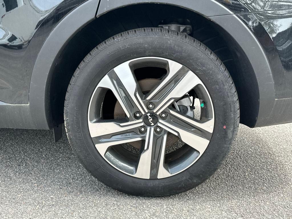 used 2023 Kia Sorento Hybrid car, priced at $34,459