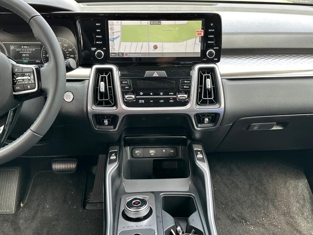 new 2023 Kia Sorento Hybrid car, priced at $34,459