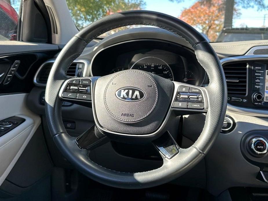 used 2019 Kia Sorento car, priced at $24,882