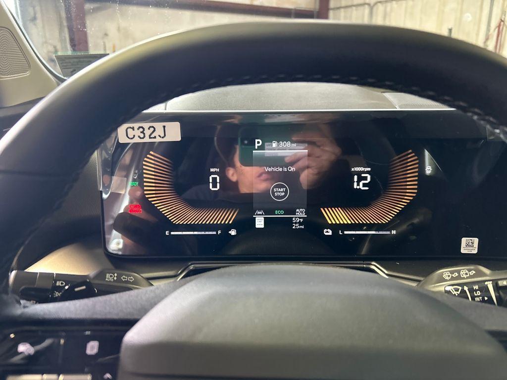 new 2026 Kia Sorento Hybrid car, priced at $39,070