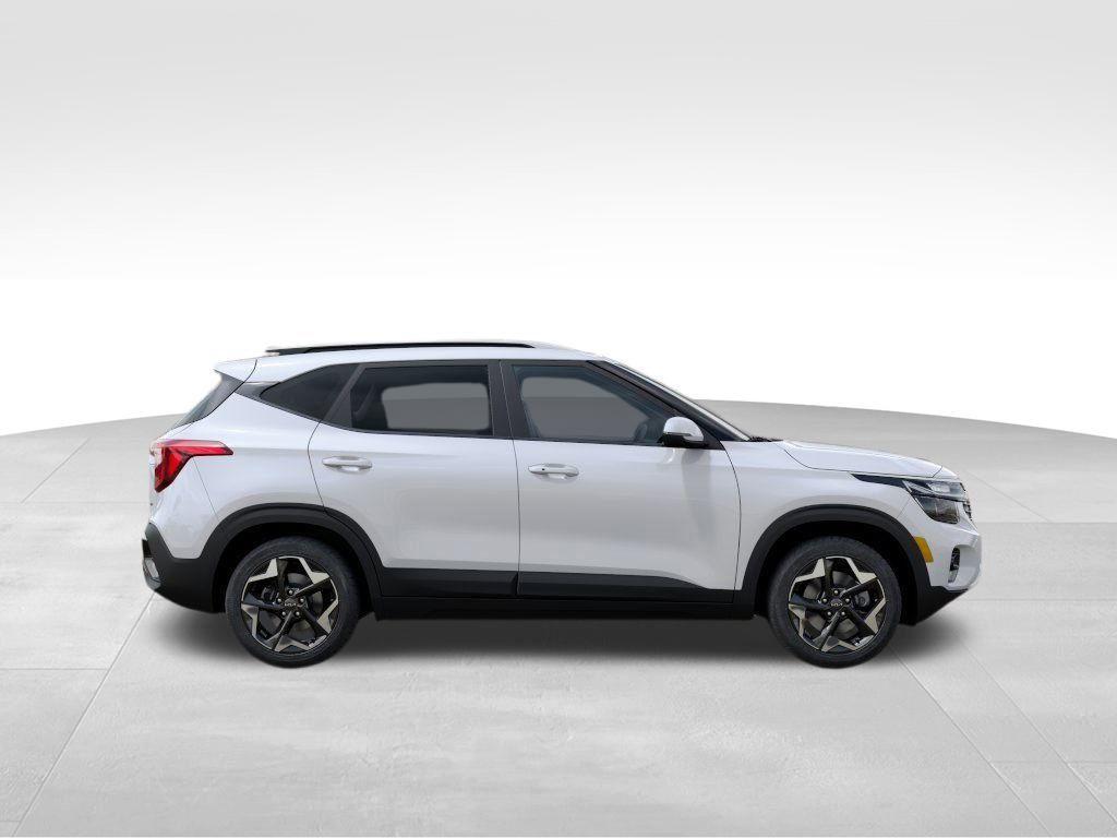 new 2025 Kia Seltos car, priced at $27,495