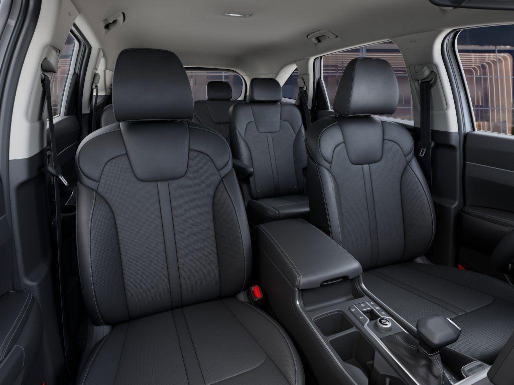 new 2025 Kia Sorento car, priced at $37,725