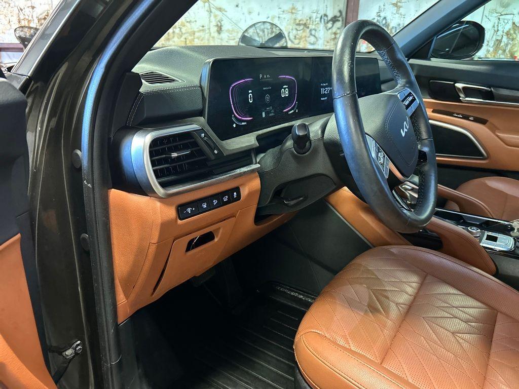 used 2024 Kia Telluride car