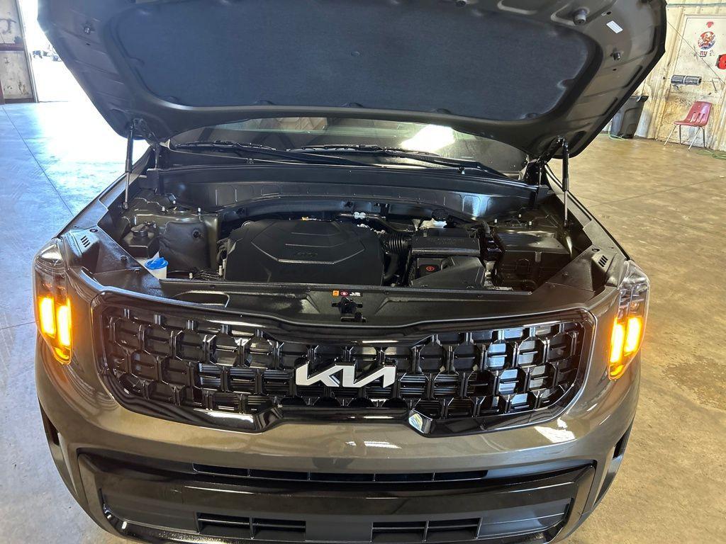 used 2024 Kia Telluride car
