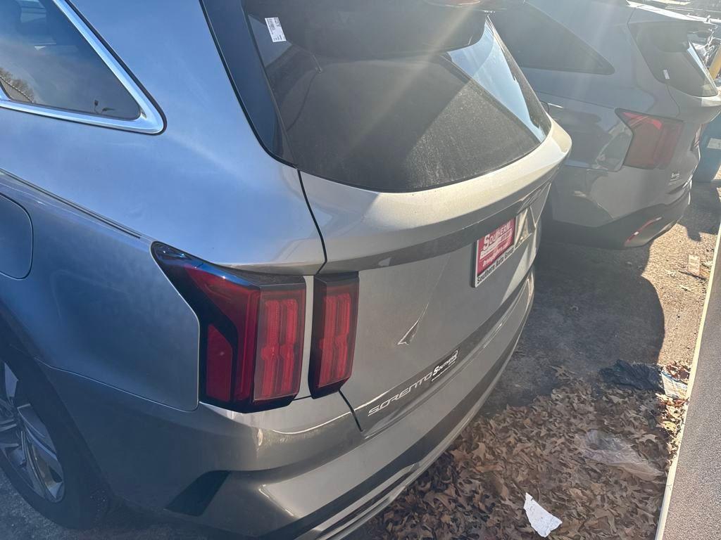 new 2023 Kia Sorento Hybrid car, priced at $44,710