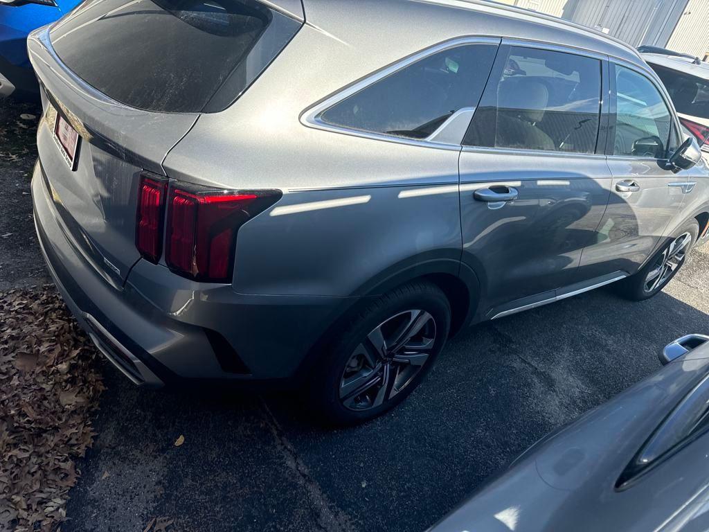 new 2023 Kia Sorento Hybrid car, priced at $44,710