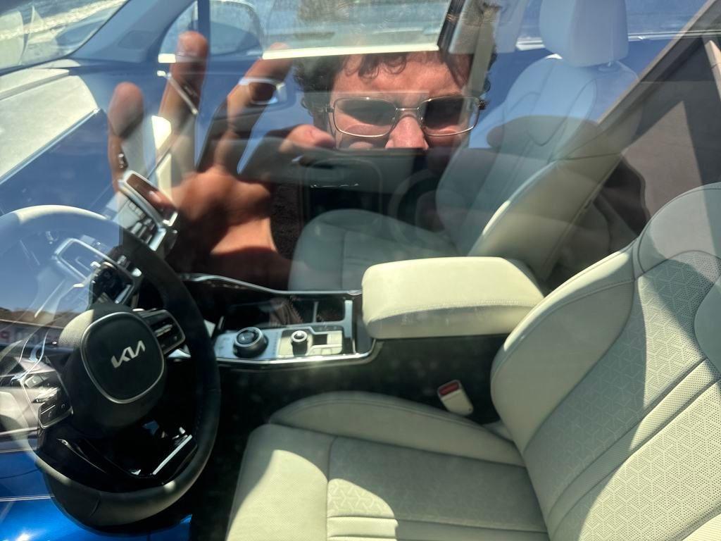 new 2023 Kia Sorento Hybrid car, priced at $44,710