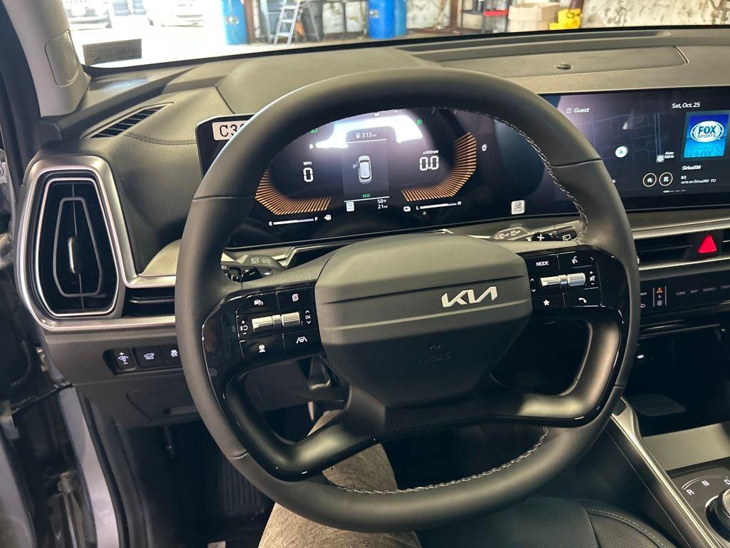 new 2026 Kia Sorento Hybrid car, priced at $39,070