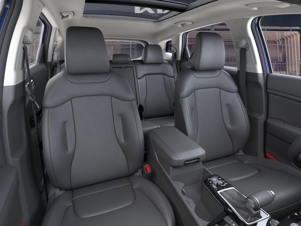 new 2025 Kia Sportage car, priced at $30,590