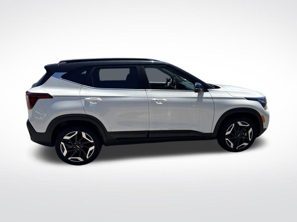 new 2024 Kia Seltos car, priced at $29,535