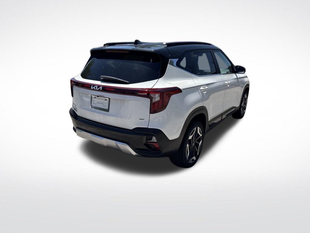 new 2024 Kia Seltos car, priced at $29,535
