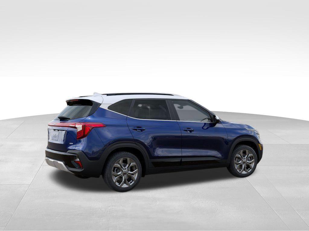 used 2024 Kia Seltos car, priced at $24,995