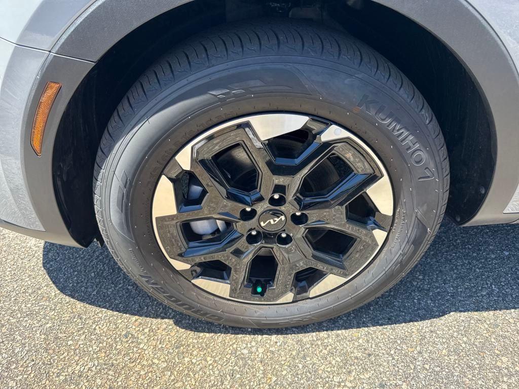 new 2024 Kia Sorento car, priced at $35,340