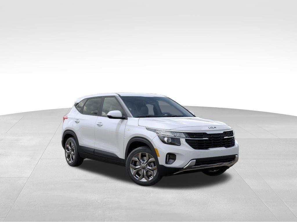 new 2025 Kia Seltos car, priced at $25,800