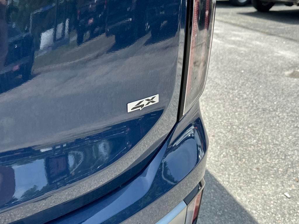 used 2024 Kia Telluride car, priced at $42,700