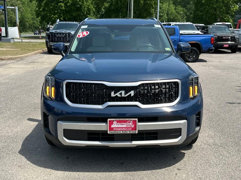 used 2024 Kia Telluride car, priced at $42,700