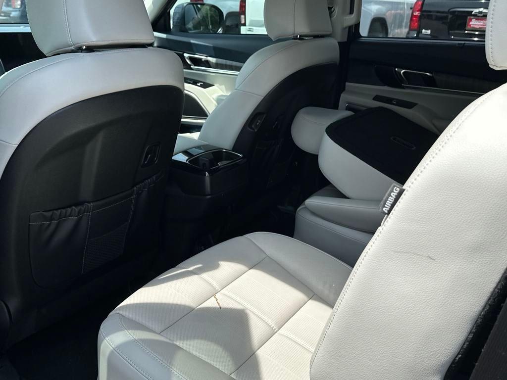 used 2024 Kia Telluride car, priced at $41,999