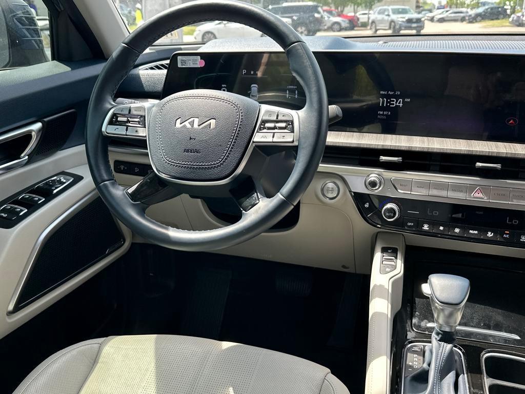 used 2024 Kia Telluride car, priced at $42,700