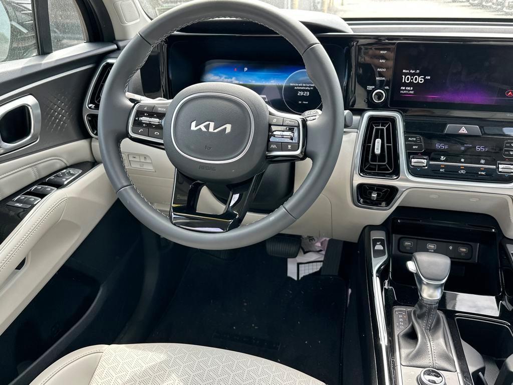 used 2023 Kia Sorento car, priced at $34,000