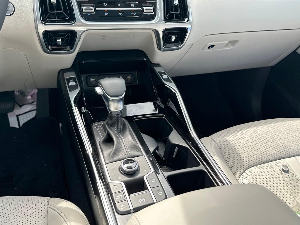 used 2023 Kia Sorento car, priced at $34,000