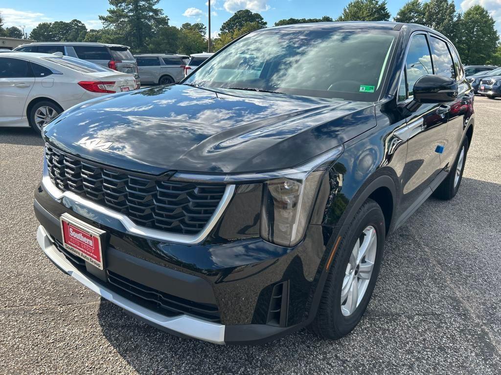 new 2026 Kia Sorento car, priced at $32,870