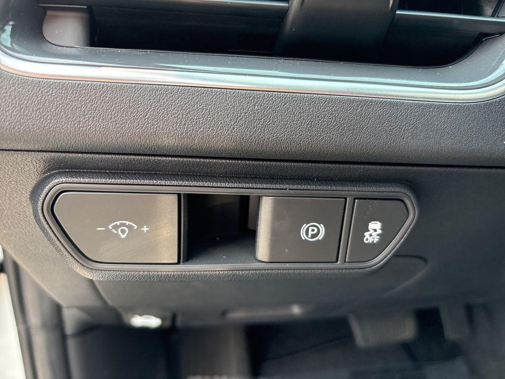 used 2025 Kia K4 car, priced at $22,720