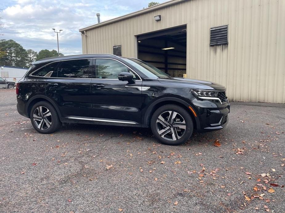 used 2023 Kia Sorento Hybrid car, priced at $35,998