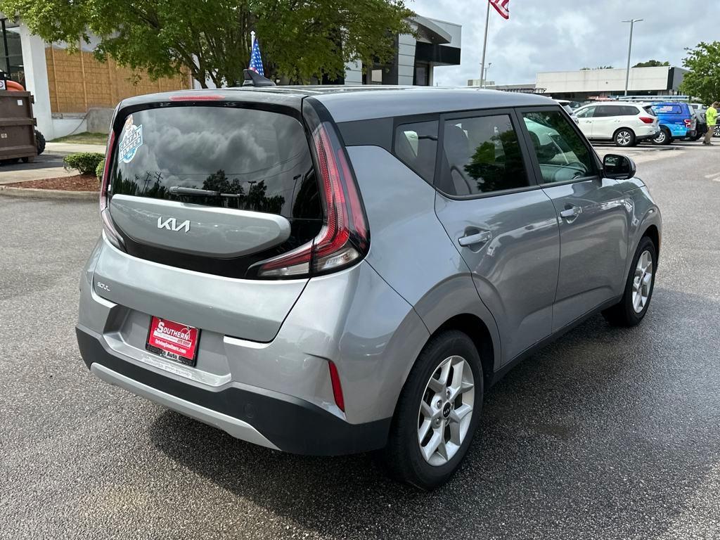 used 2023 Kia Soul car, priced at $17,466