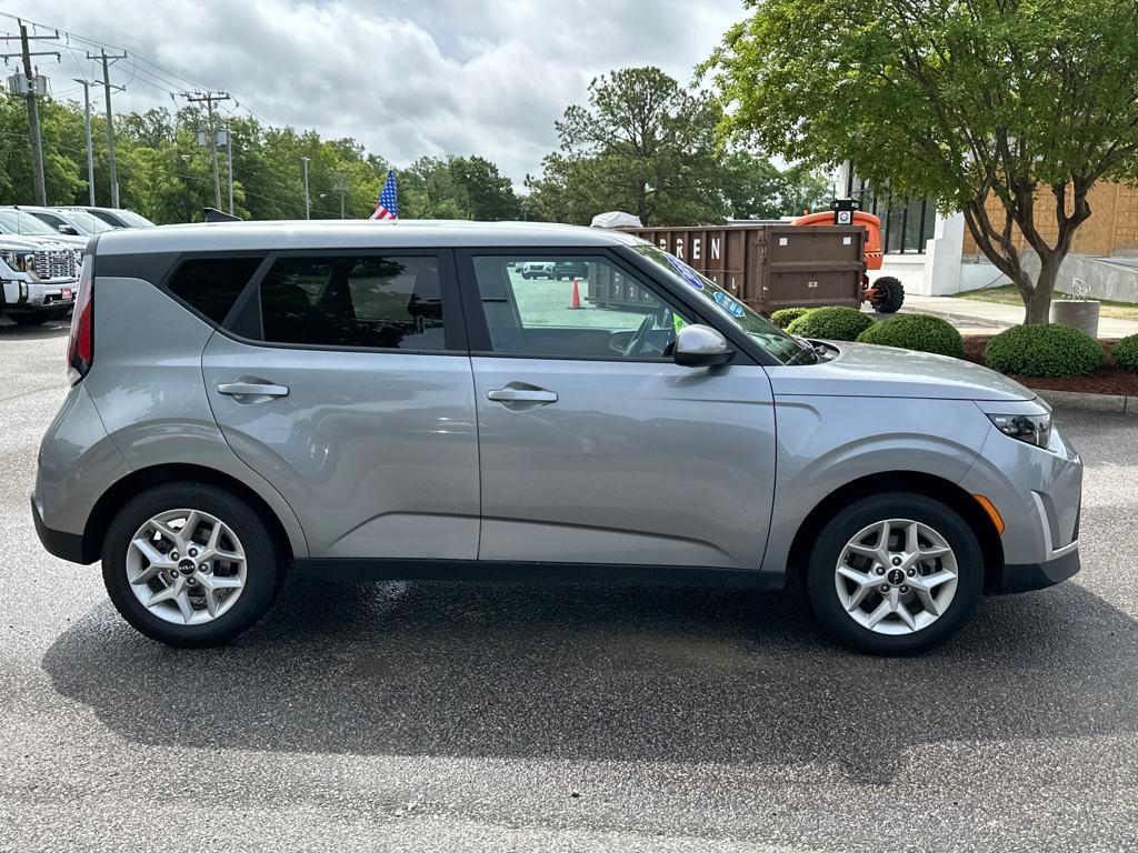 used 2023 Kia Soul car, priced at $17,466